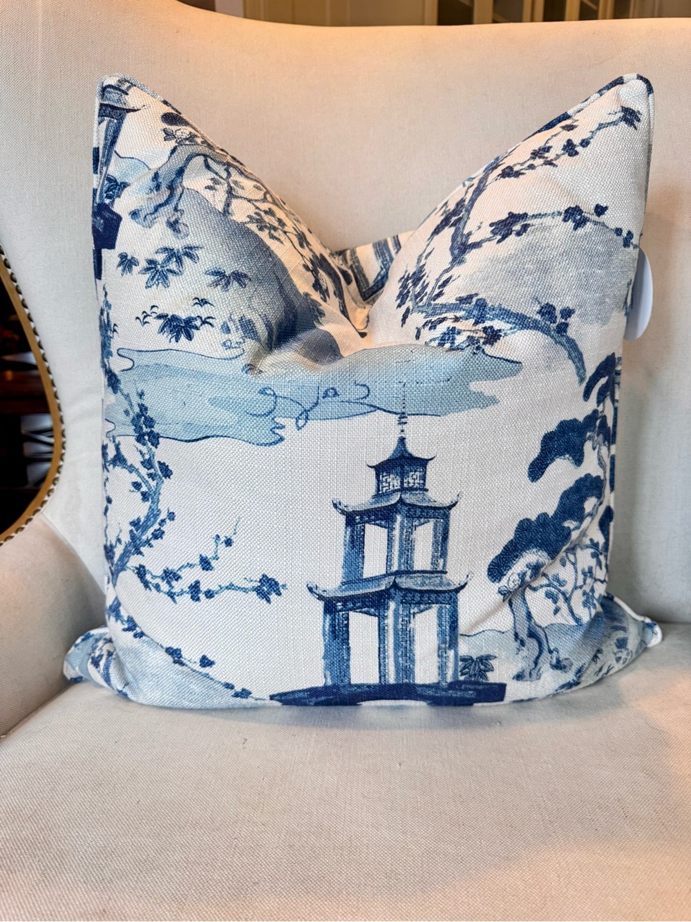 1-NWT CALLISTO HOME WATERCOLOR BONSAI DESIGN TEXTURE DECORATIVE PILLOW